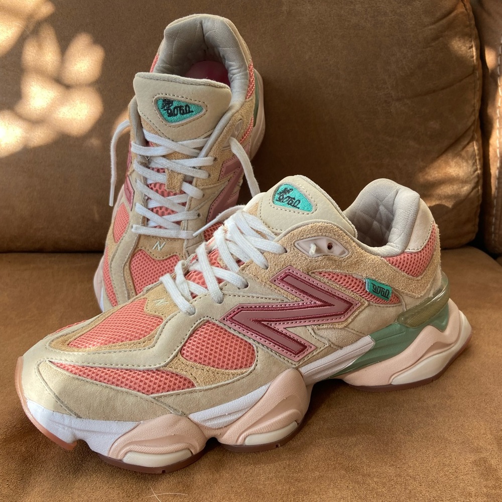 New Balance 9060
Joe Freshgoods Inside Voices Penny Cookie Pink